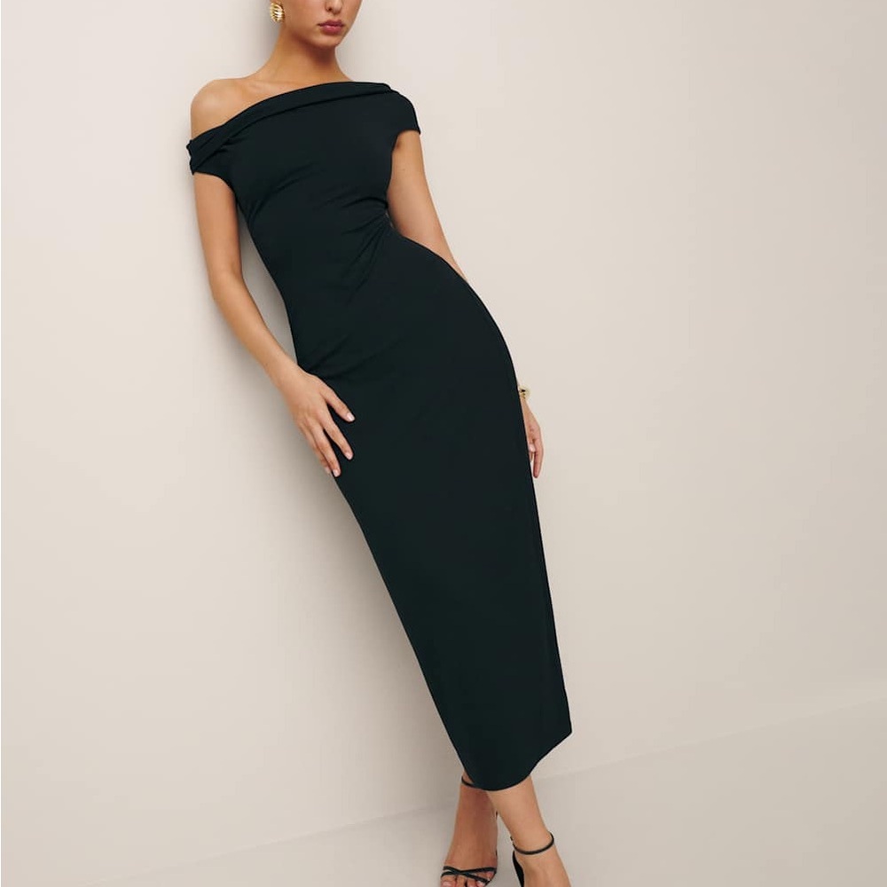 Reformation Black Off-Shoulder Cap Sleeve Sheath Midi Dress